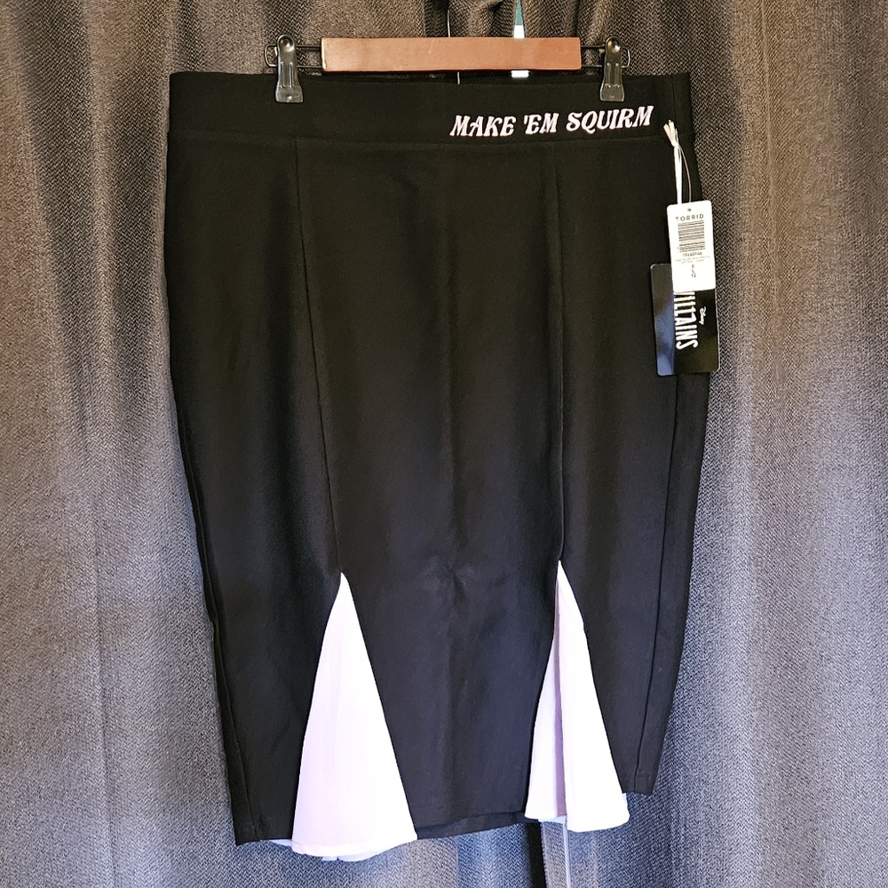 NWT Torrid Villains Ursula Pencil Skirt - Picture 2 of 8